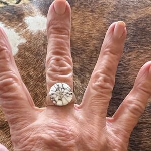 Elegant White and Brown Stone Ring